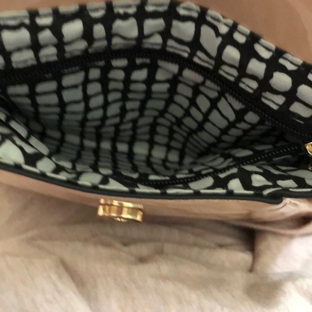 Beige, glossy wristlet - Picture 5 of 5